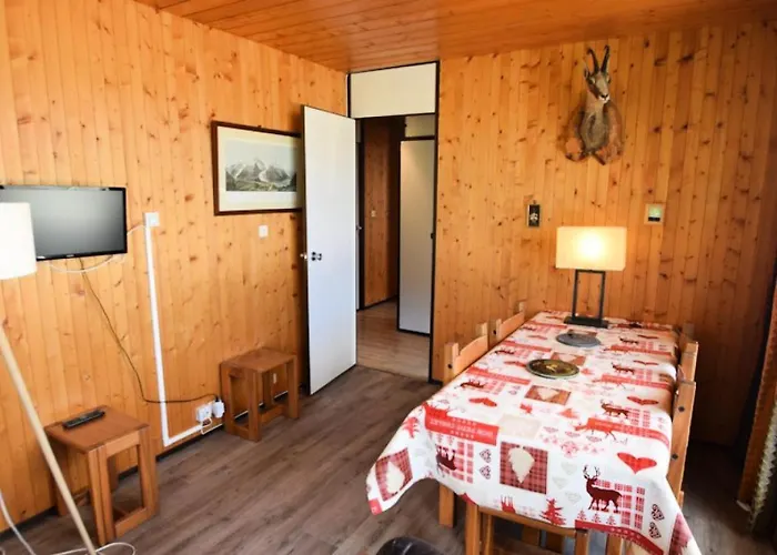 Aime 2000 - 3 Pieces 6 Pers - Aime 2000 - Q35a2 - Plagne Aime 2000 Mae-6804 * La Plagne